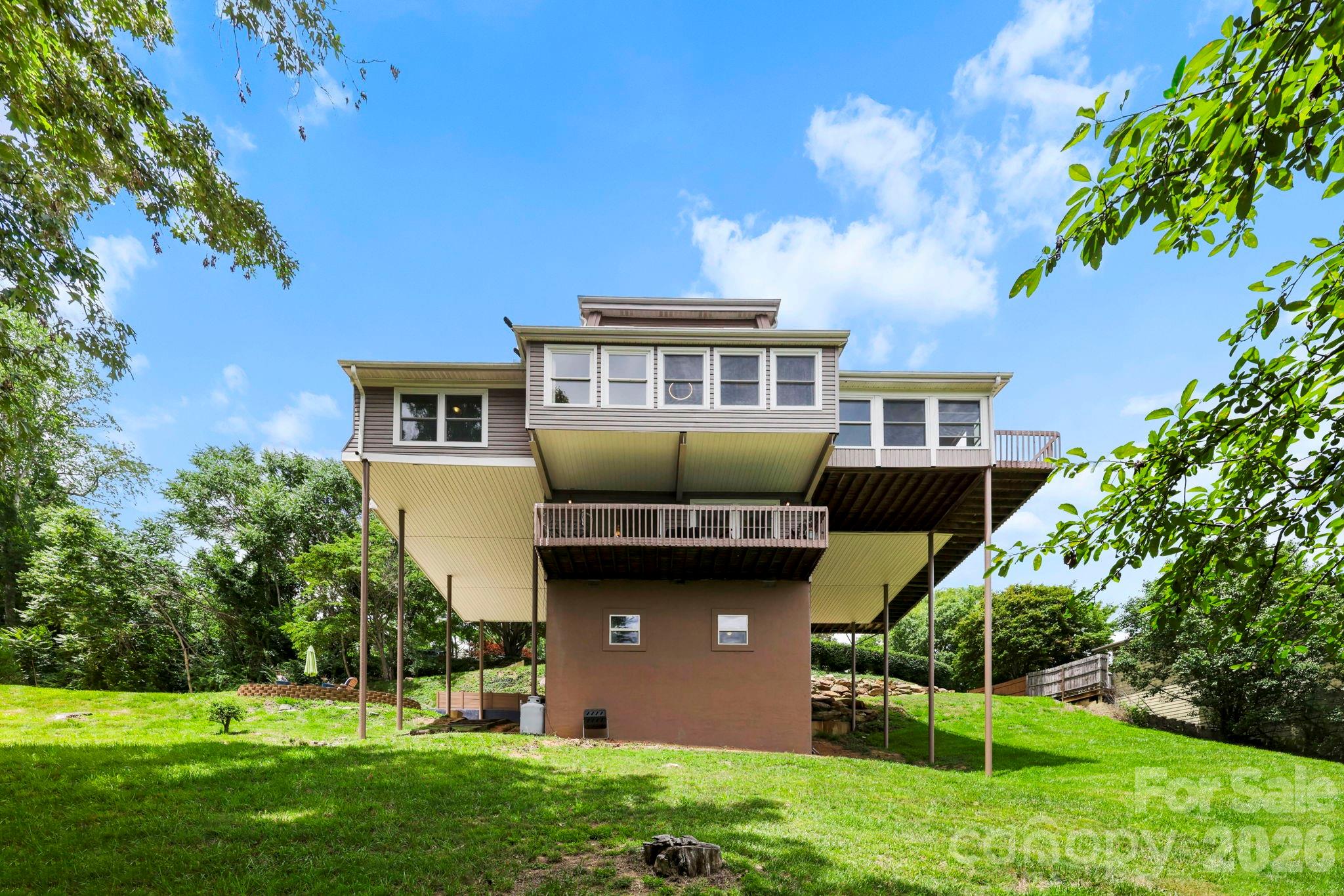 16 Audubon Drive