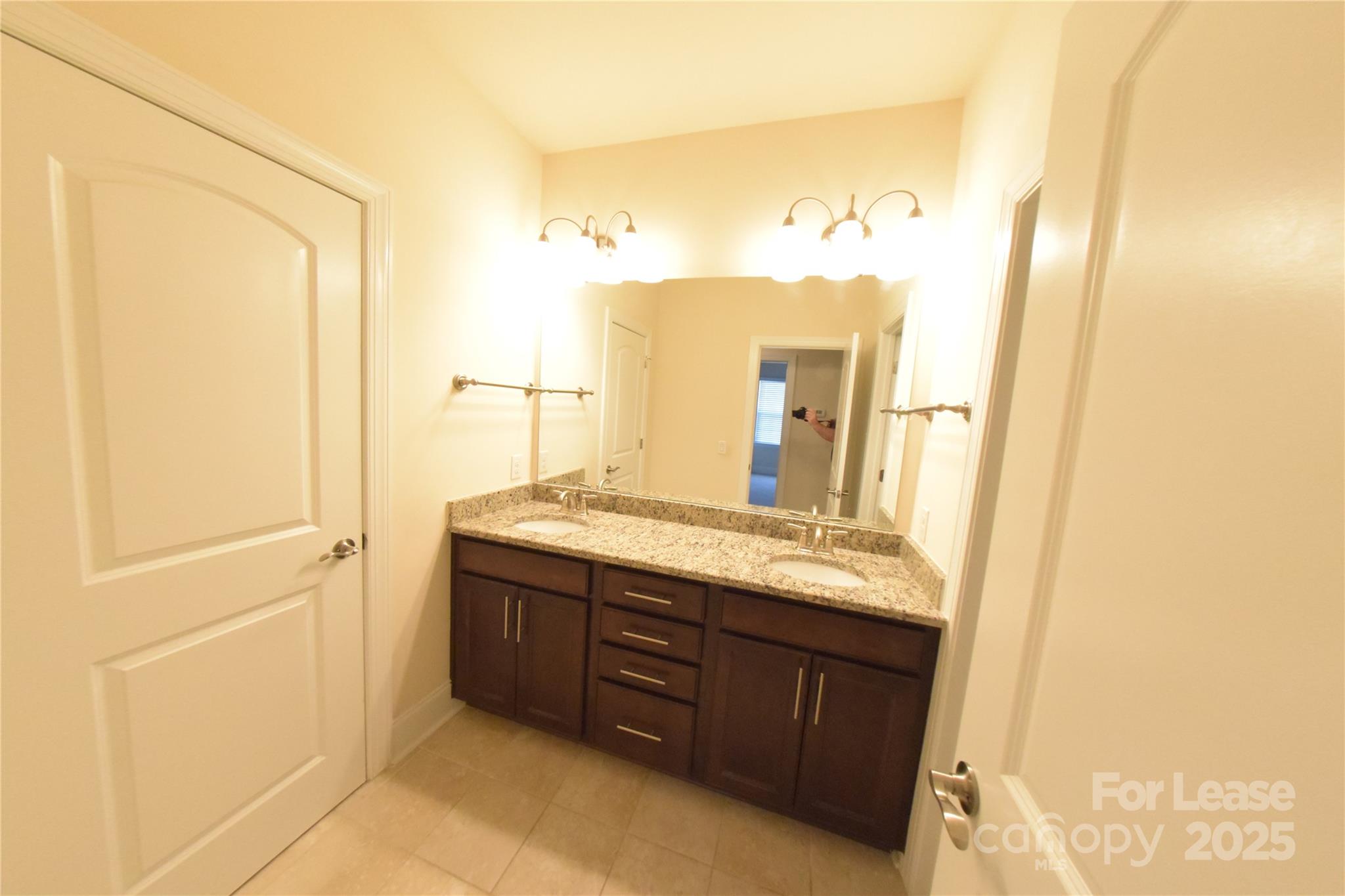 Central Park - Residential Lease