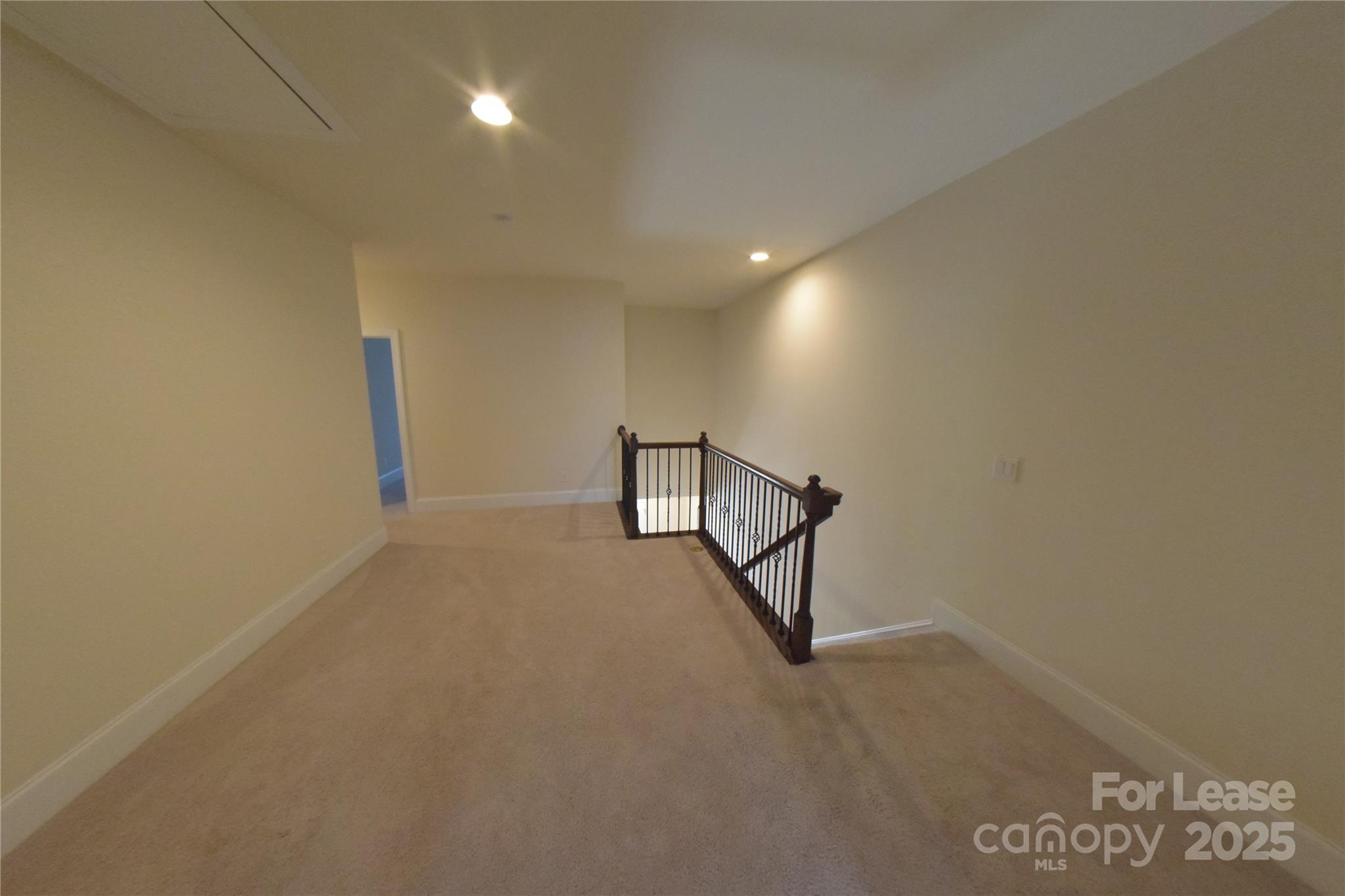 Central Park - Residential Lease