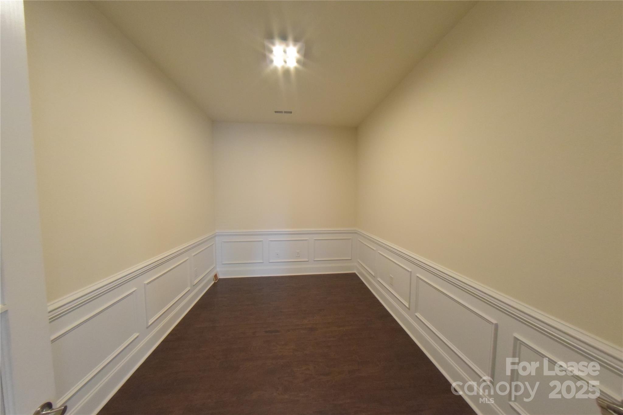 Central Park - Residential Lease