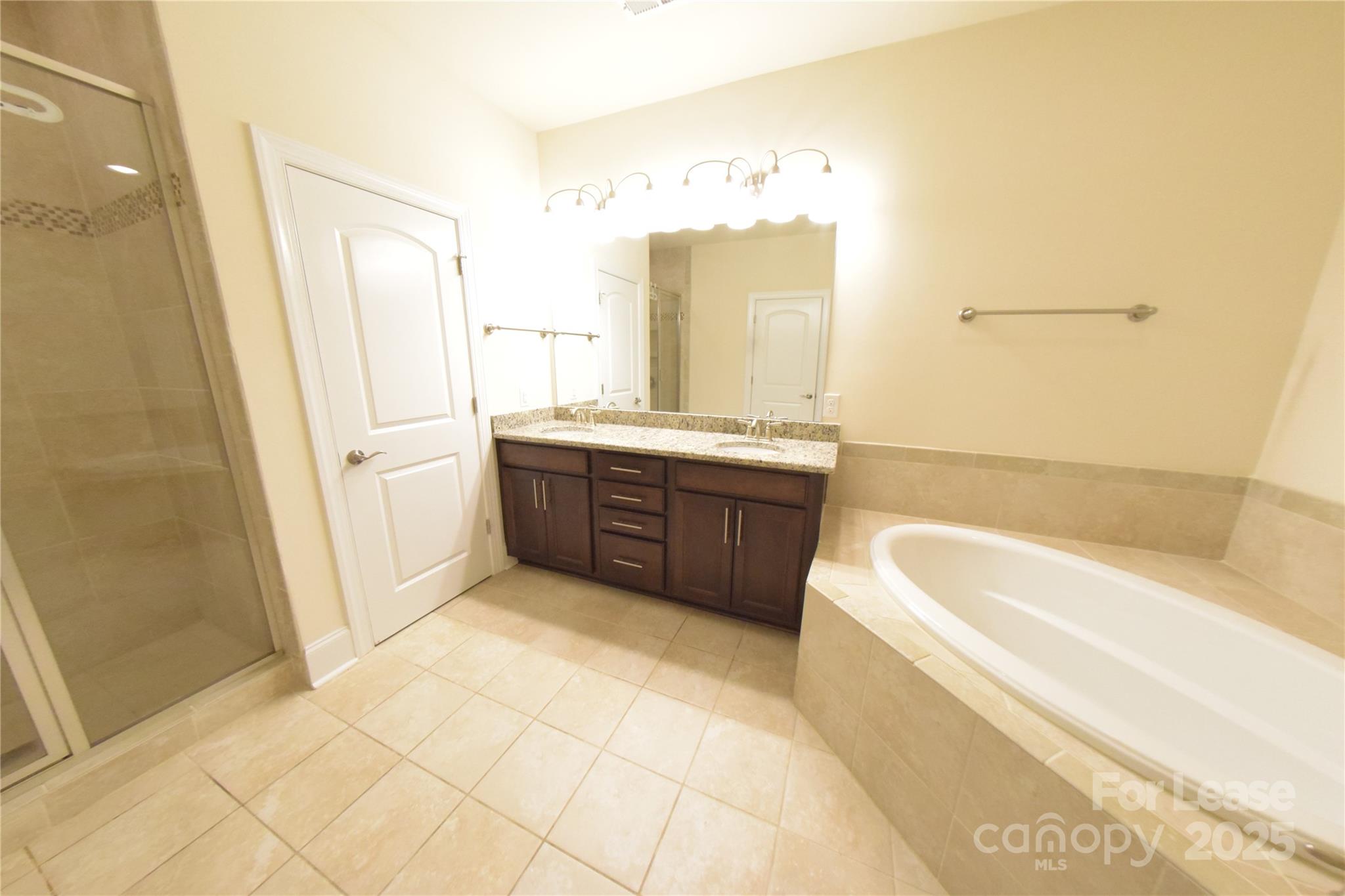 Central Park - Residential Lease