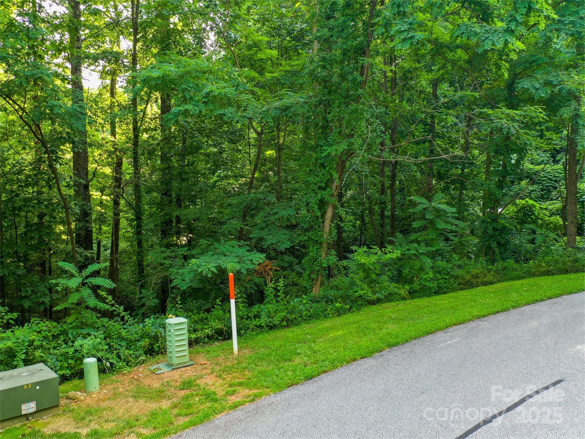 Cobblestone Village - Land