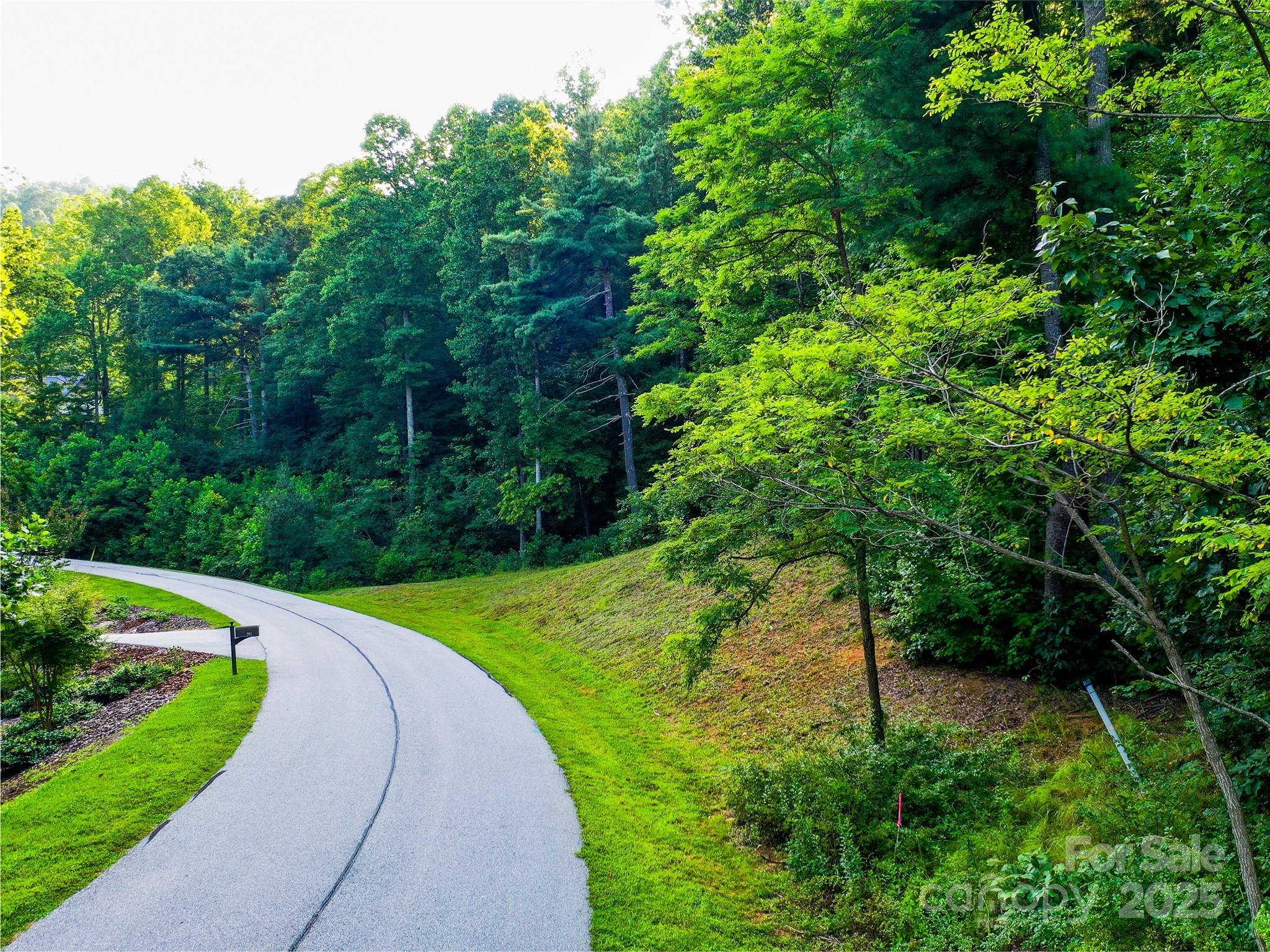 Cobblestone Village - Land