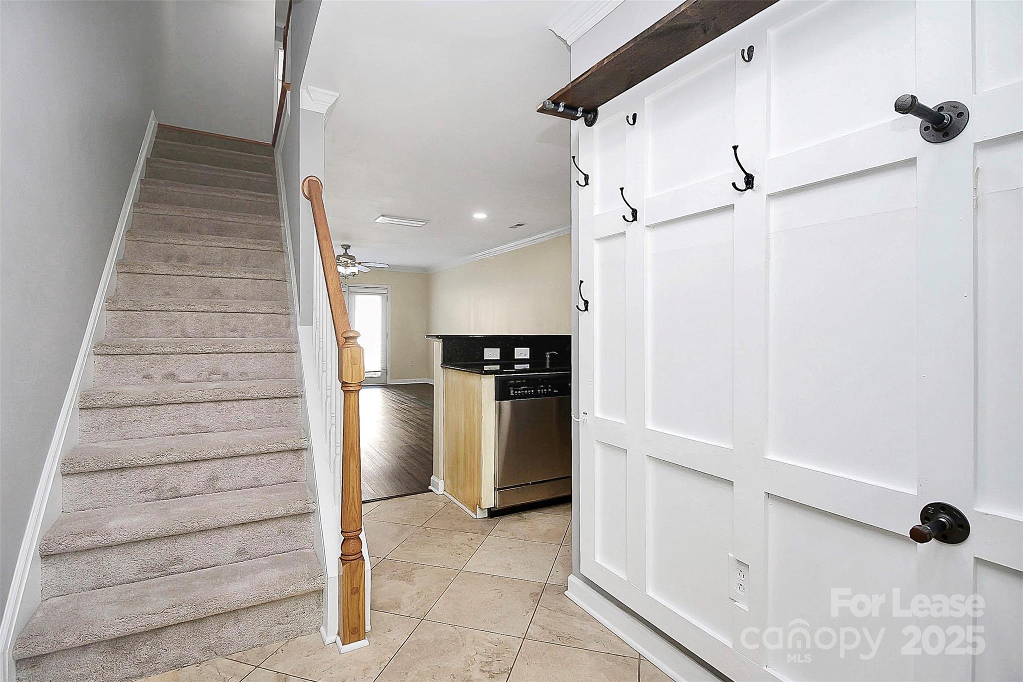 Williamsburg on Commonwealth - Residential Lease