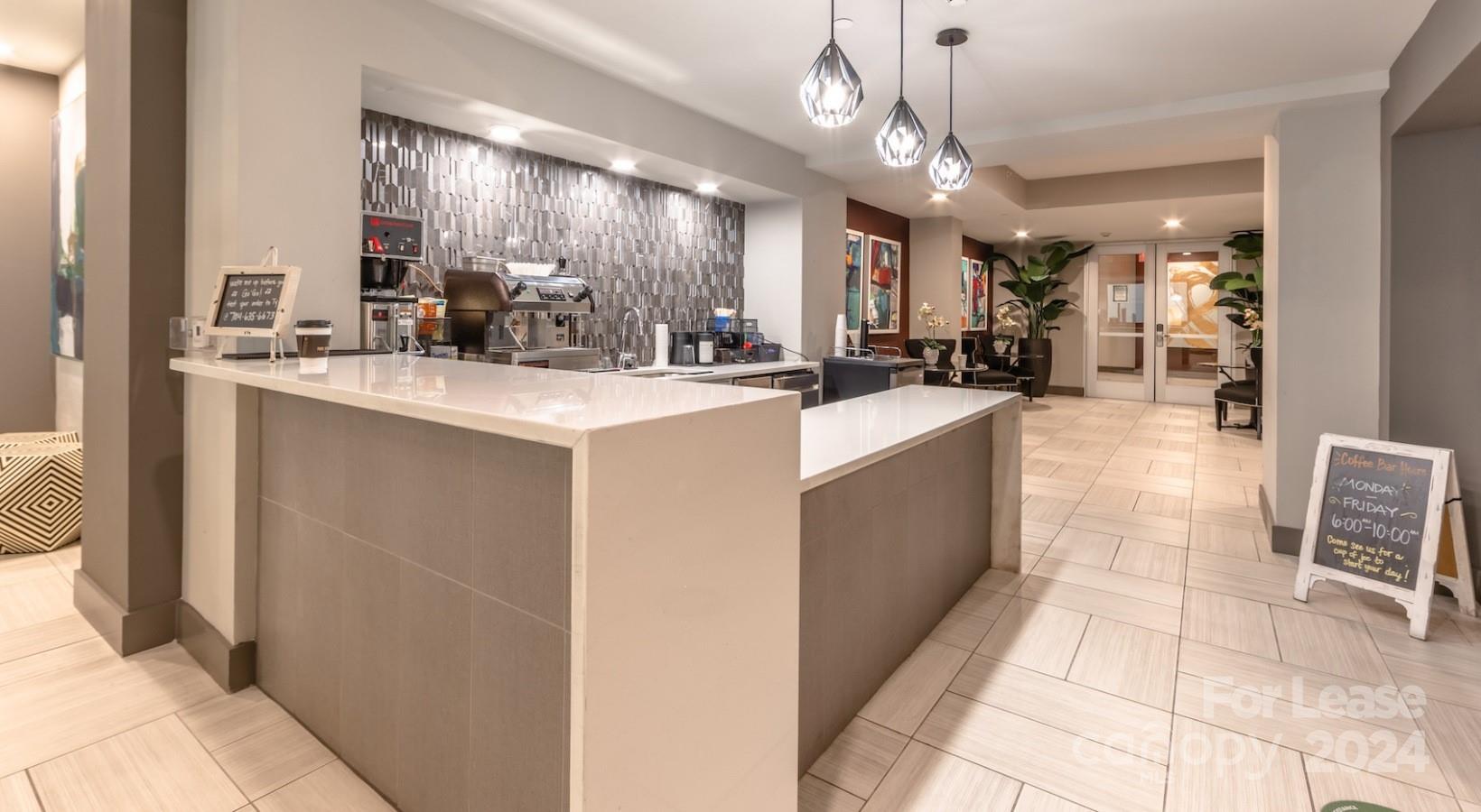 Charlotte, North Carolina 28202, United States, 2 Bedrooms Bedrooms, ,3 BathroomsBathrooms,Residential,Active,58715