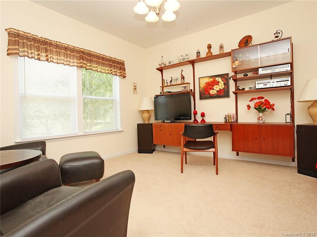 Lake Ridge - Residential