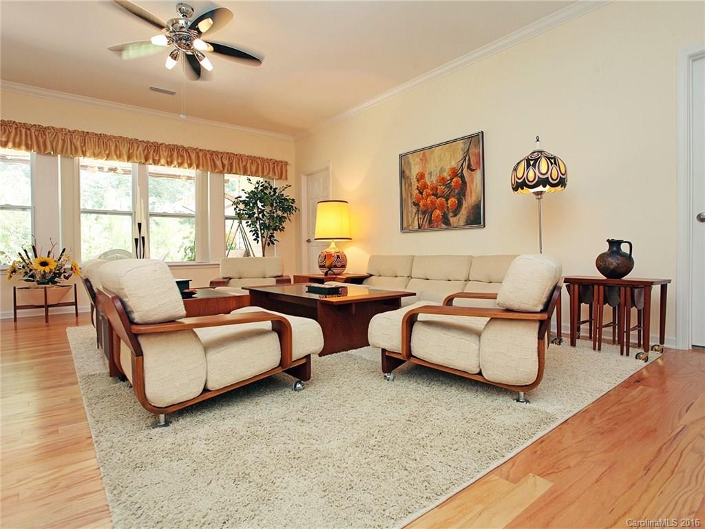 Lake Ridge - Residential