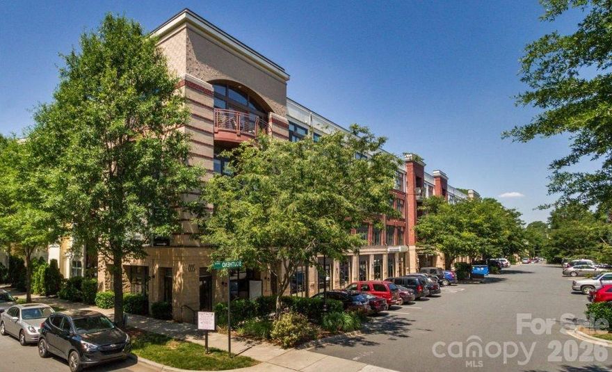 Come live in the heart of South End! This move in ready condo features brand new kitchen appliances and an HVAC system replaced in November for modern efficiency and peace of mind. The open concept layout offers great natural light and flexible space for working from home or hosting friends. Step outside to the Rail Trail, light rail, breweries, coffee shops, fitness studios, and some of Charlotte’s best dining, all just minutes away. Quick access to Uptown makes commuting simple. Enjoy low maintenance living in one of the city’s most walkable and vibrant neighborhoods, perfect for an active urban lifestyle.