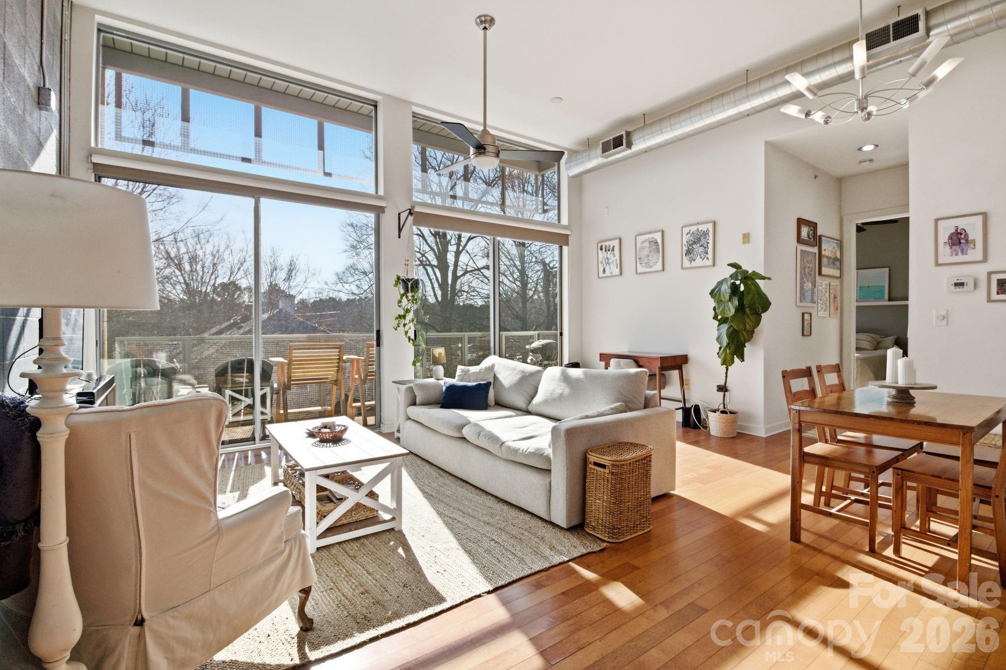 2116 McClintock Road 123