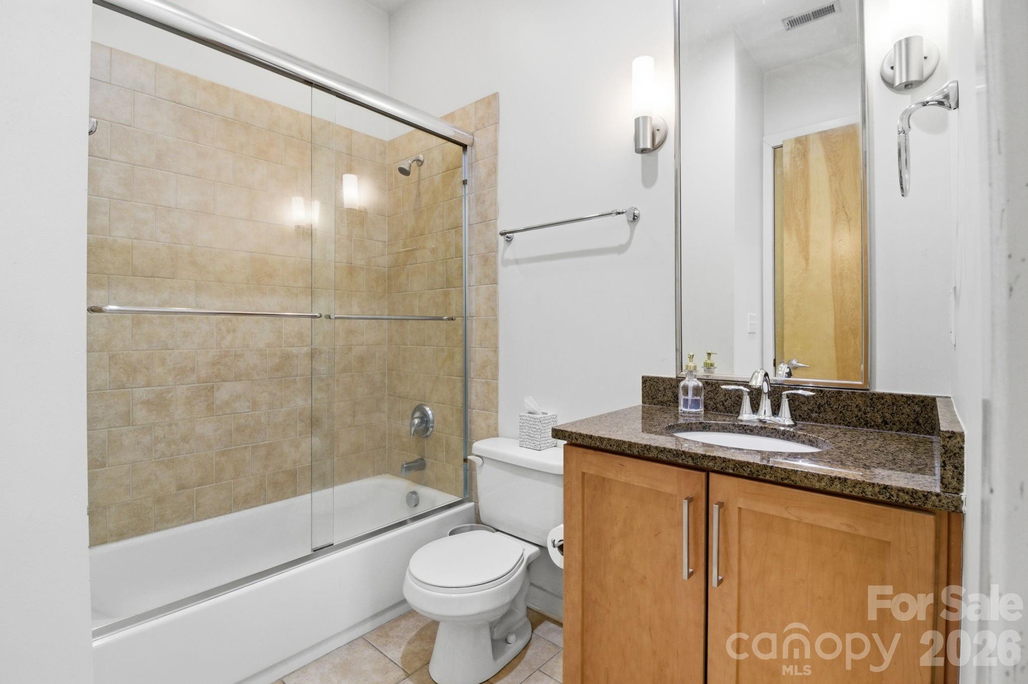 Plaza Vu - Residential