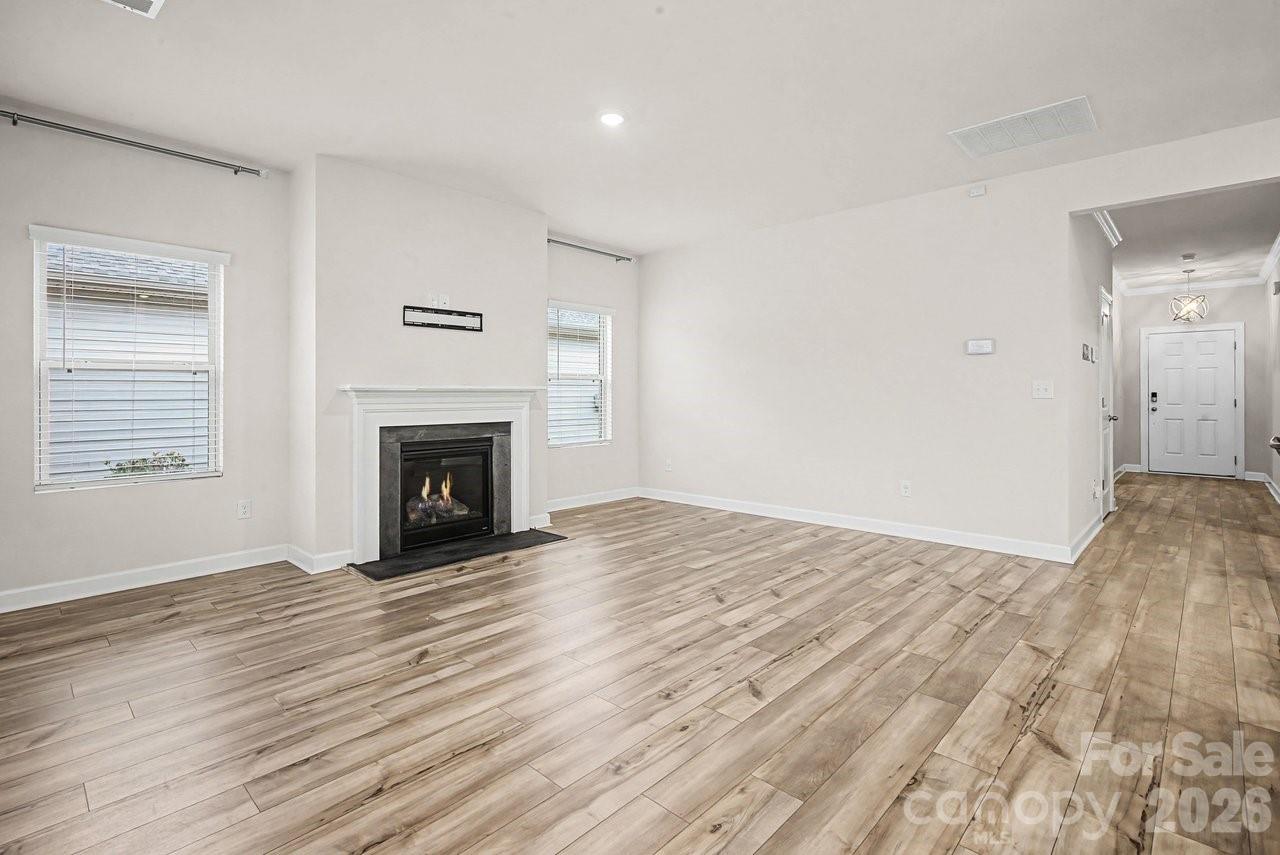 Larkhaven Hills - Residential