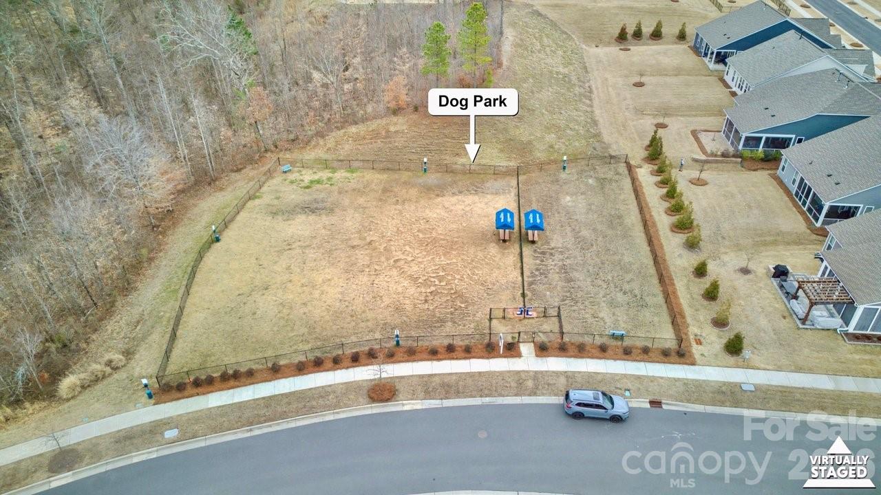 Larkhaven Hills - Residential