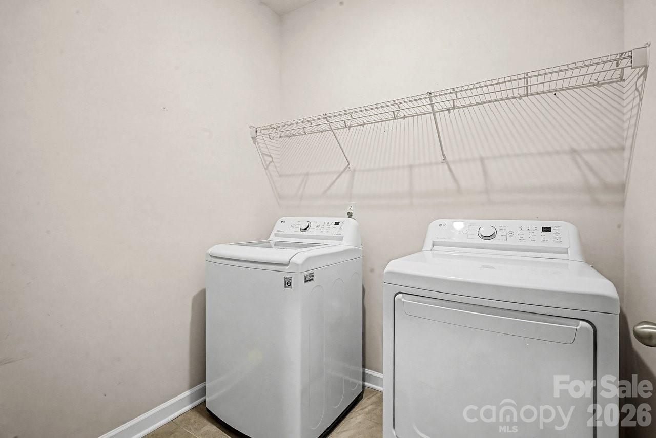 Larkhaven Hills - Residential