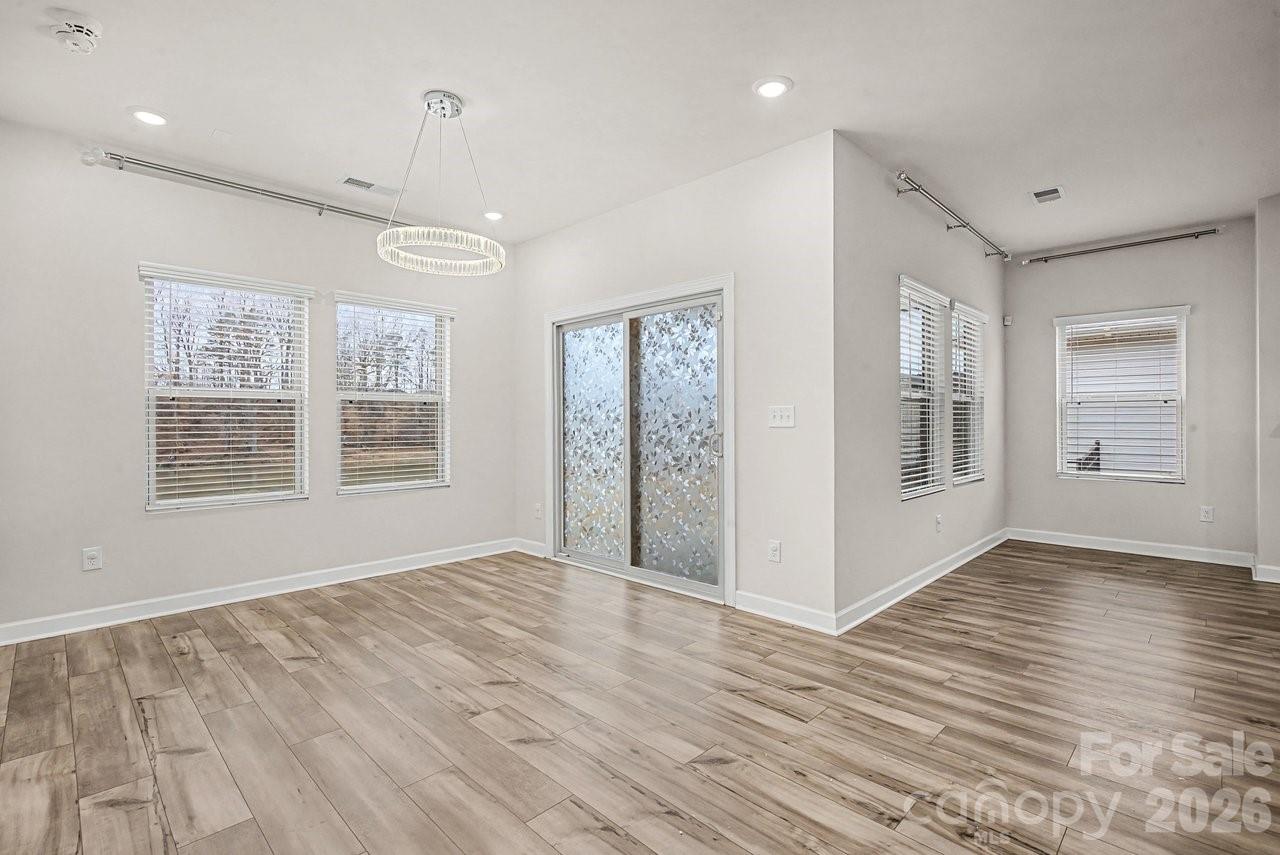 Larkhaven Hills - Residential