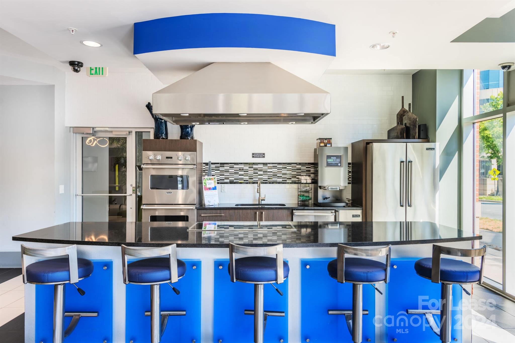 Charlotte, North Carolina 28202, United States, 1 Bedroom Bedrooms, ,1 BathroomBathrooms,Residential,Active,59697