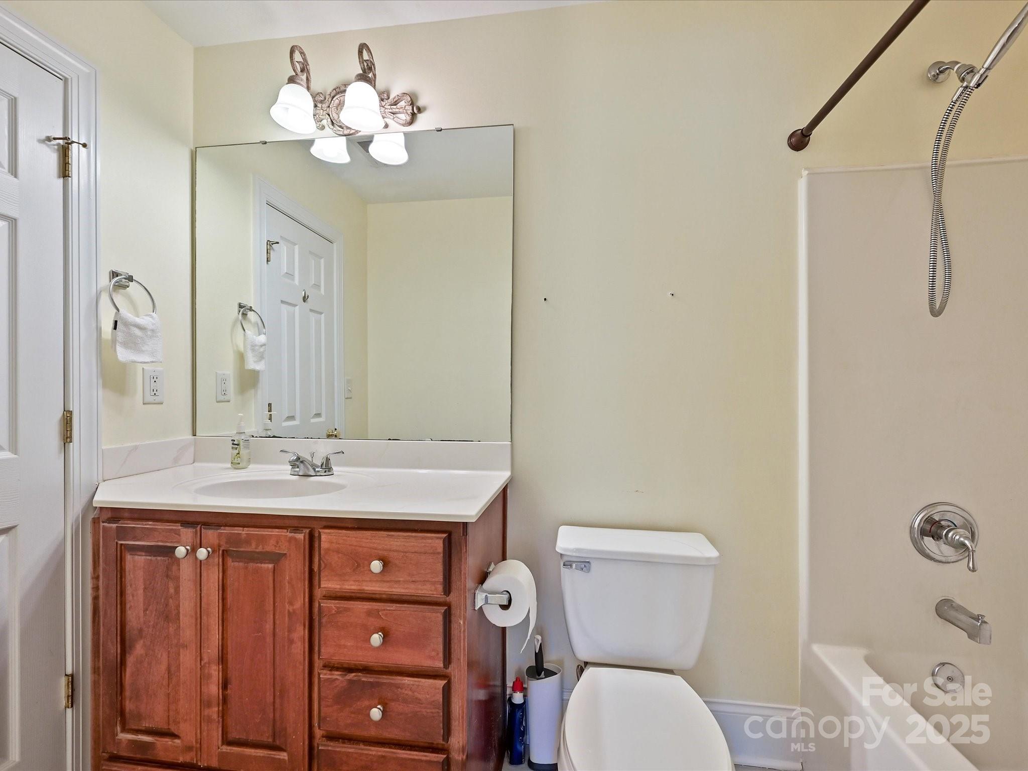 The Hylands - Residential