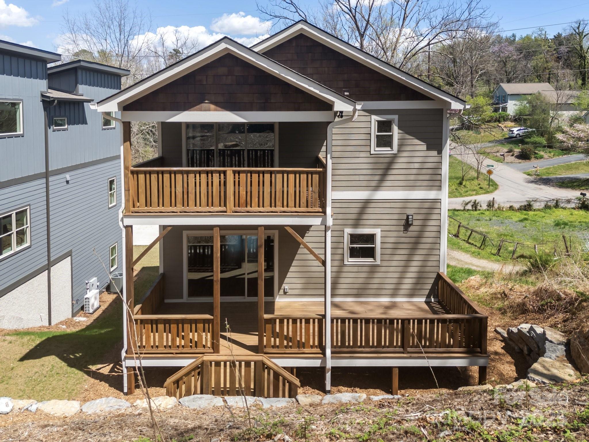 93 Glendale Avenue