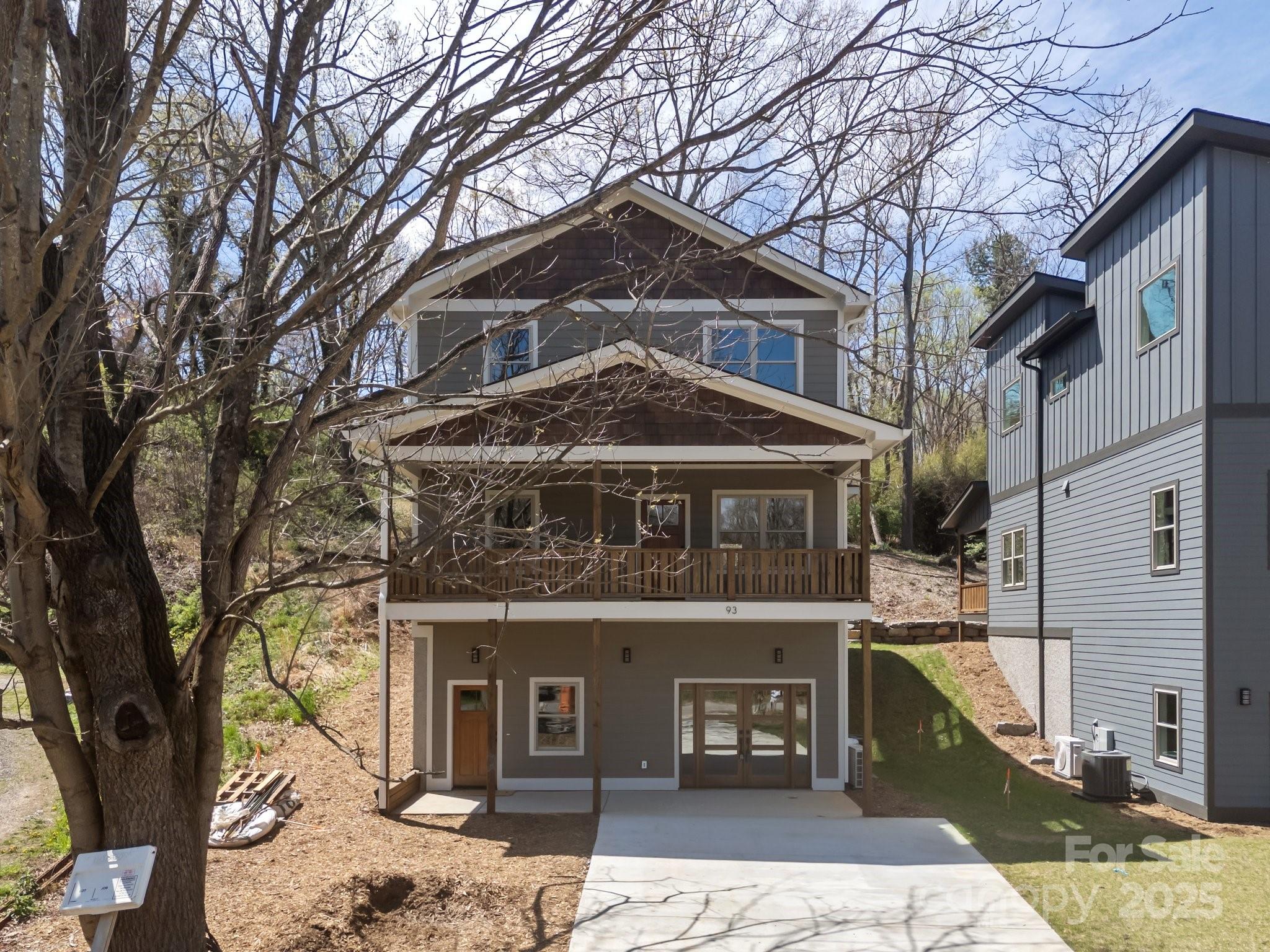 93 Glendale Avenue