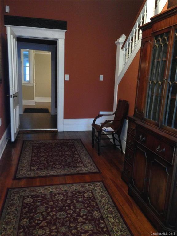 None - Commercial Lease