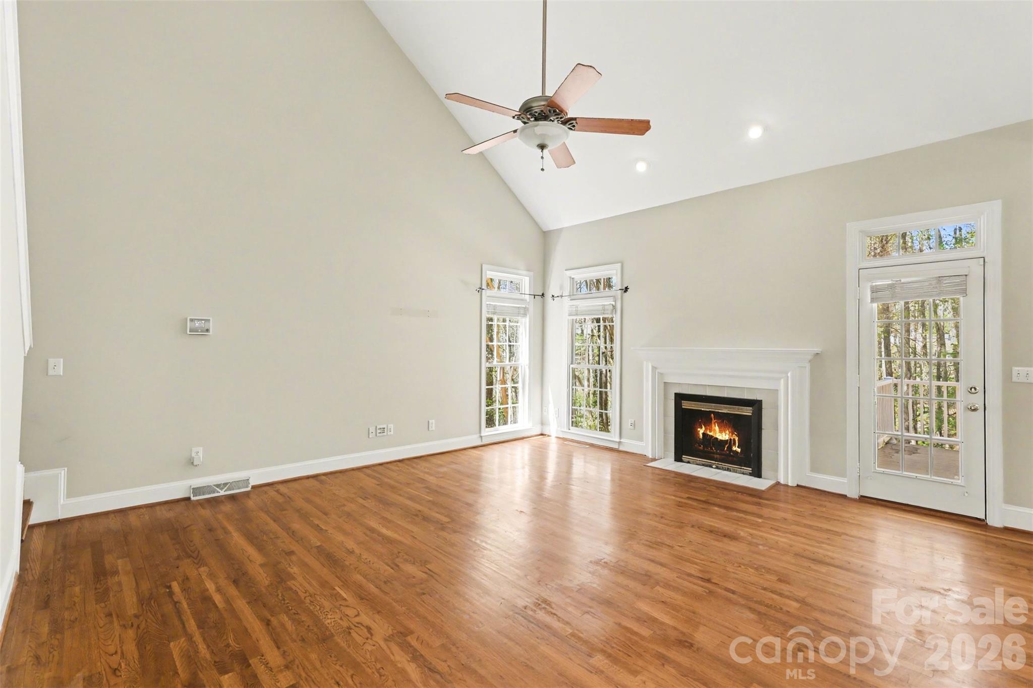 The Harbour At The Pointe - Residential