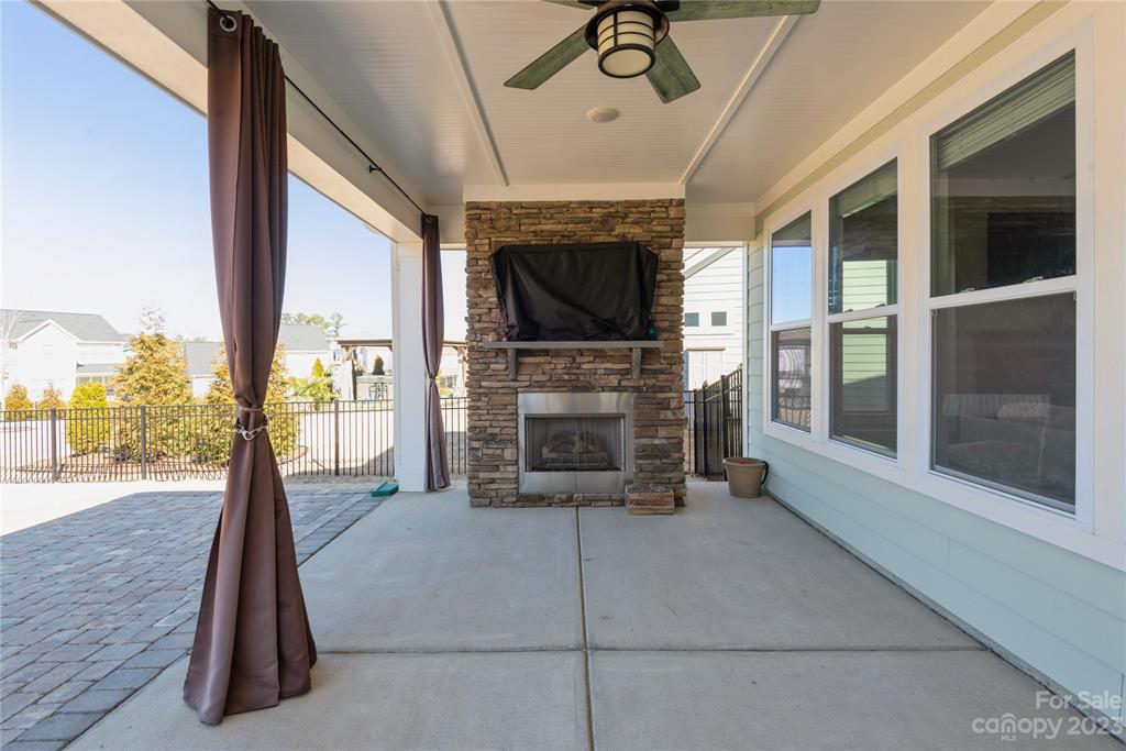 Paddlers Cove - Residential