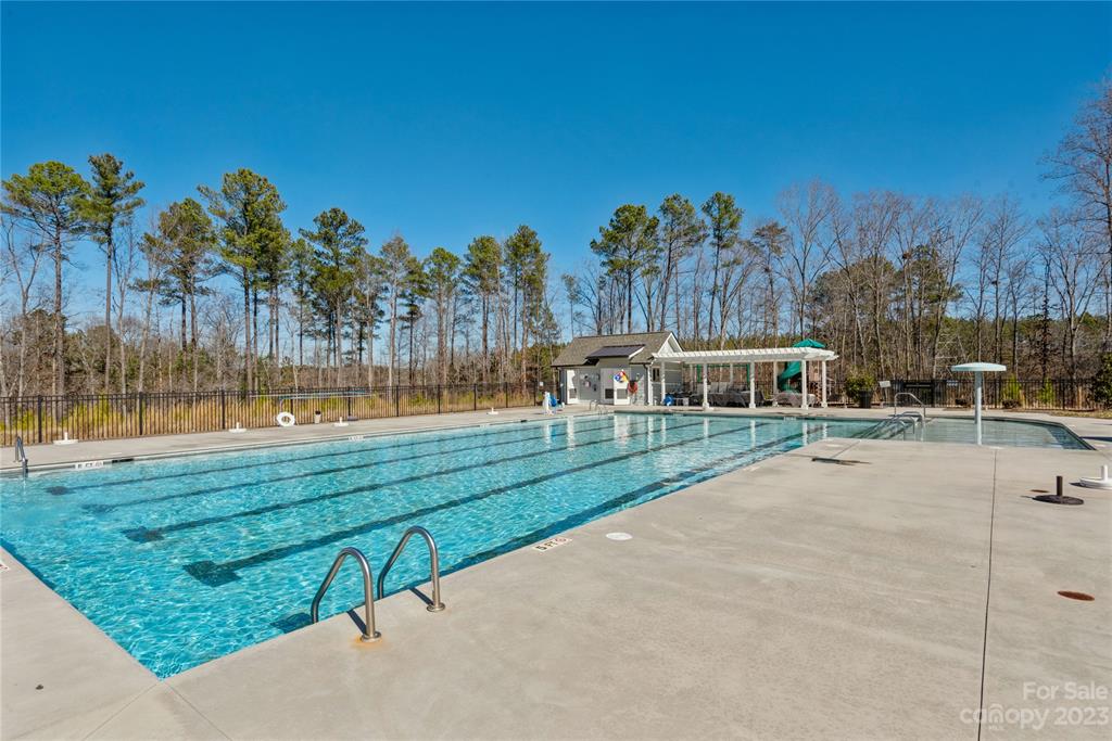 Paddlers Cove - Residential