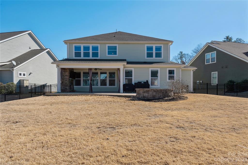 Paddlers Cove - Residential