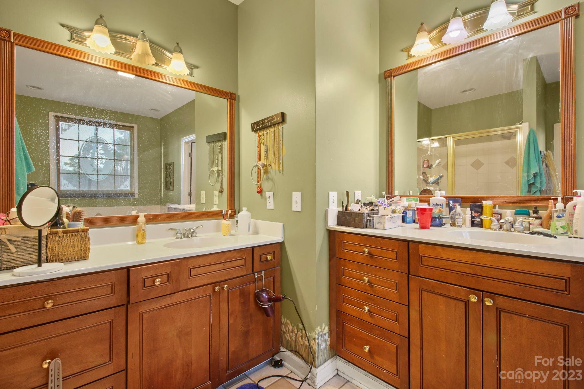 Anchors Landing - Residential