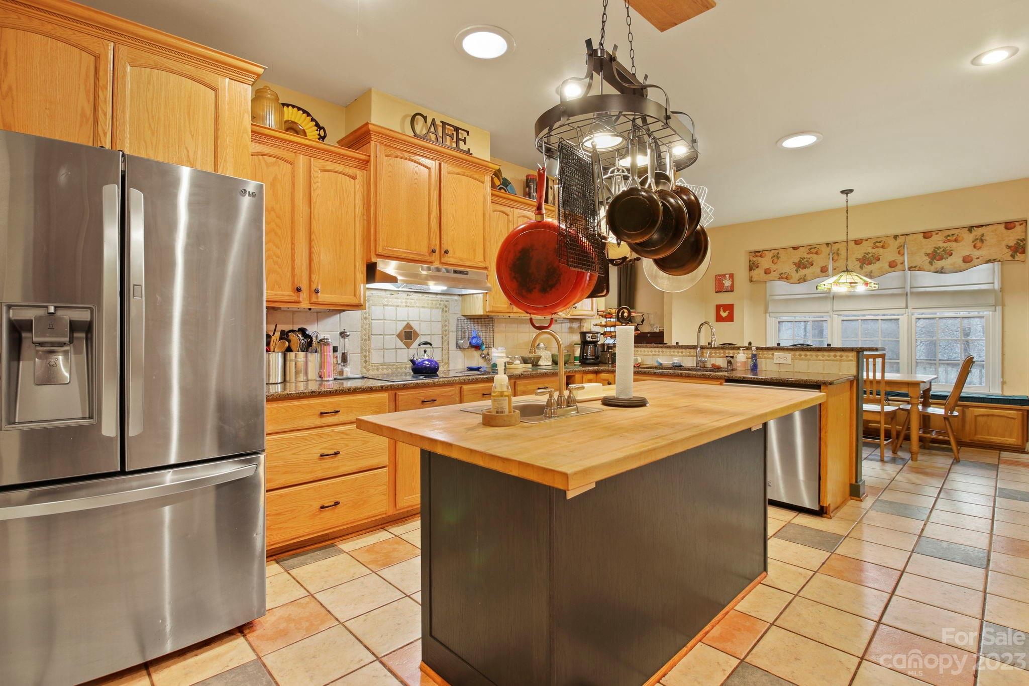 Anchors Landing - Residential