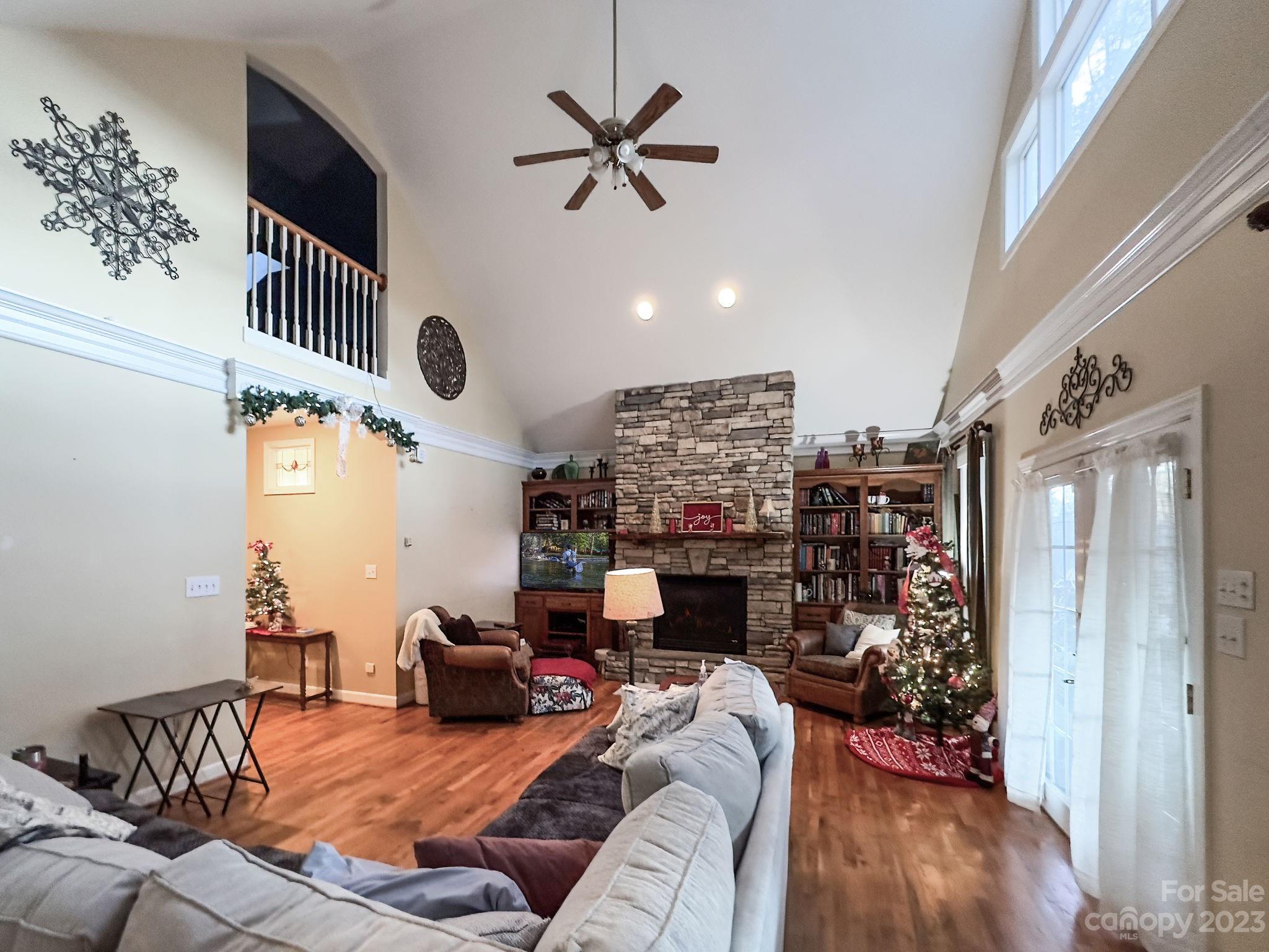 Anchors Landing - Residential