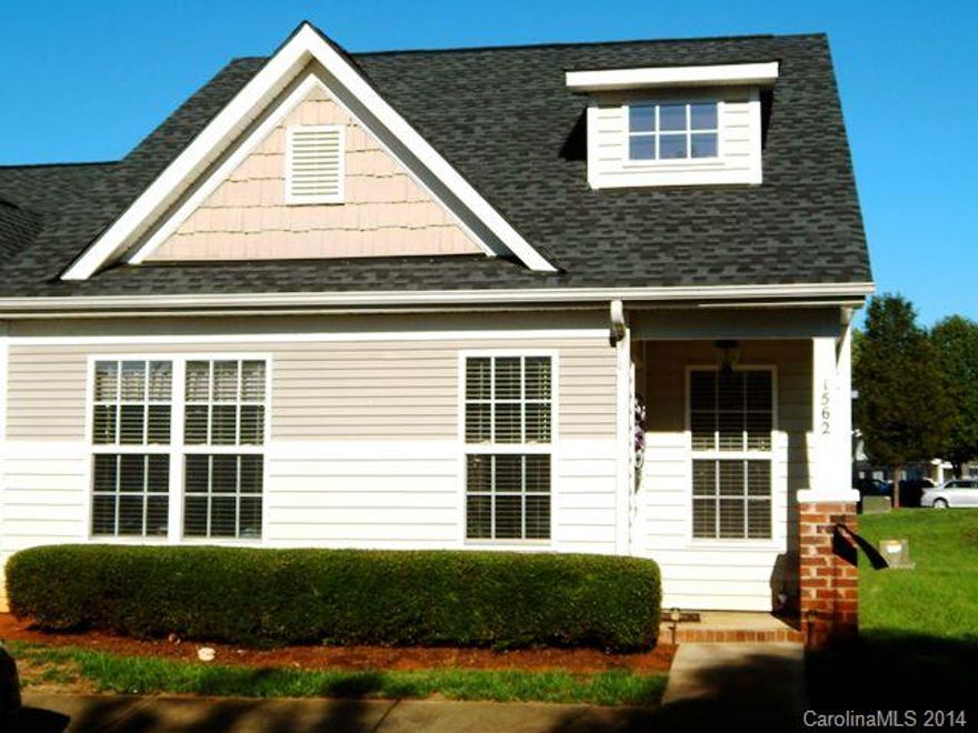 Great 3 BR 2 Bath townhouse! Open concept floor plan, fireplace, and patio! Corner unit. 2 parking spots and community pool! Convenient to I-77. No city taxes!