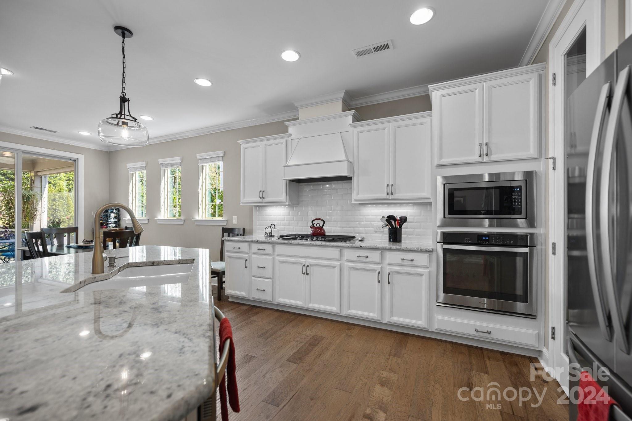 Oakland Pointe - Residential