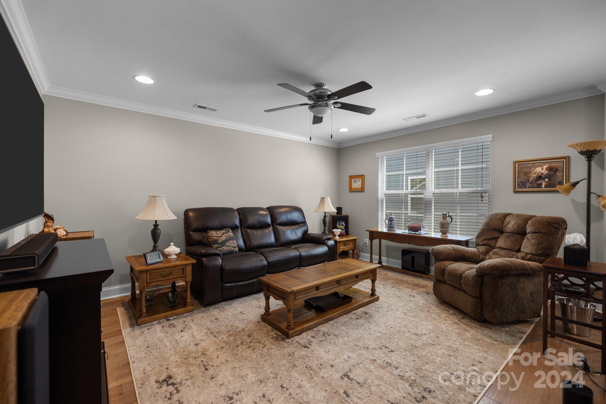 Oakland Pointe - Residential