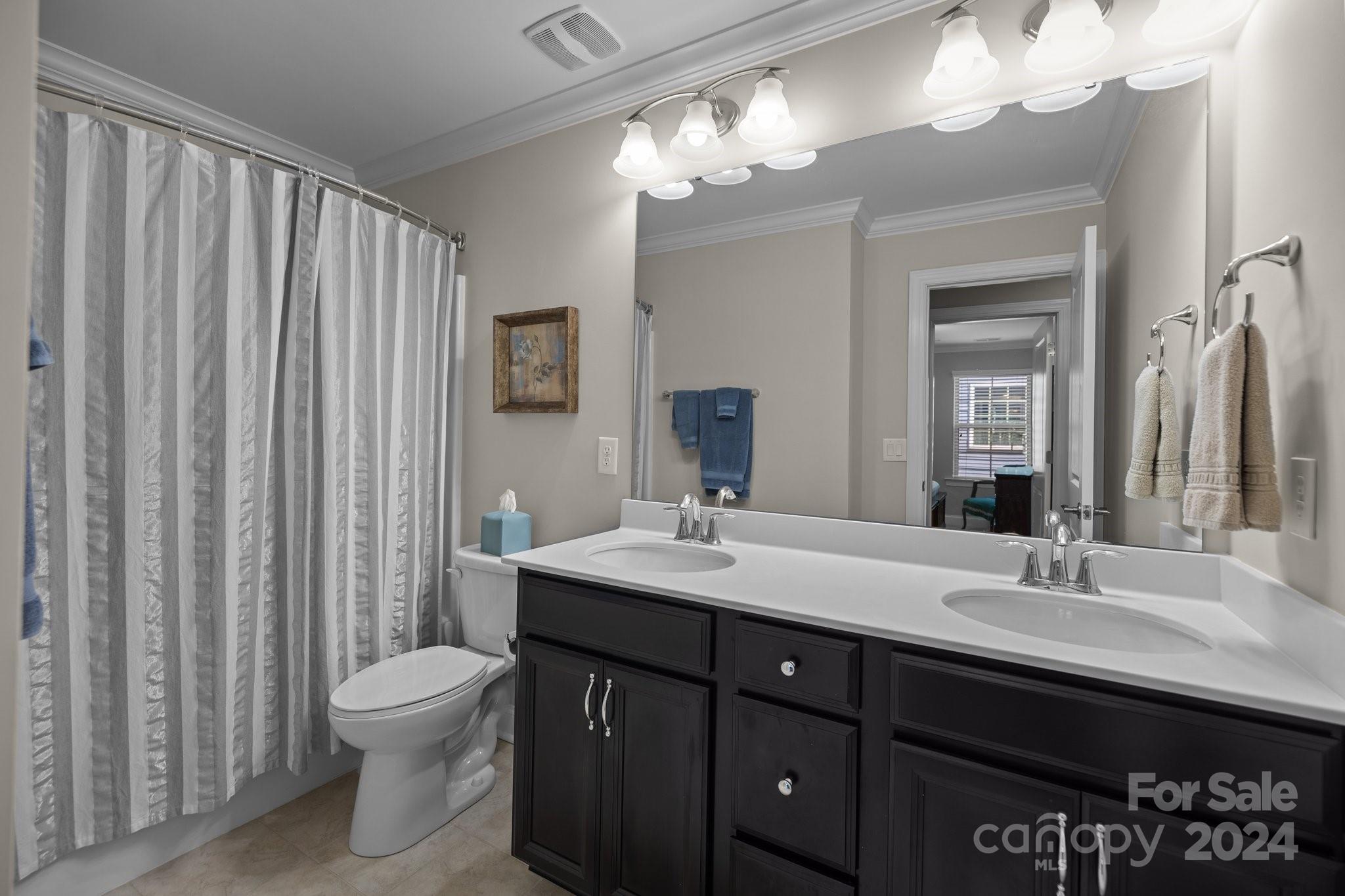 Oakland Pointe - Residential