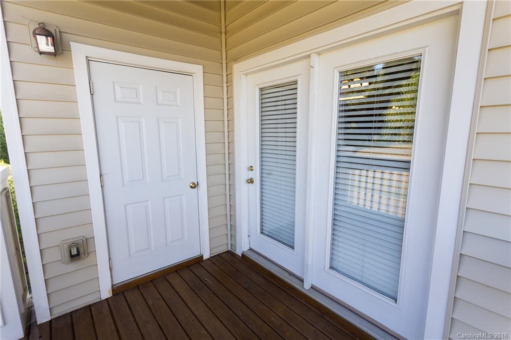 Hyde Park - Residential Lease