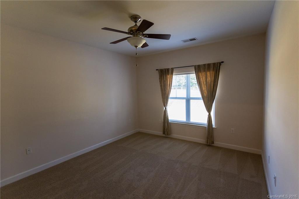 Hyde Park - Residential Lease