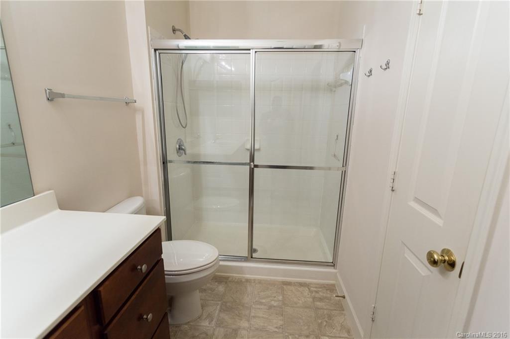 Hyde Park - Residential Lease