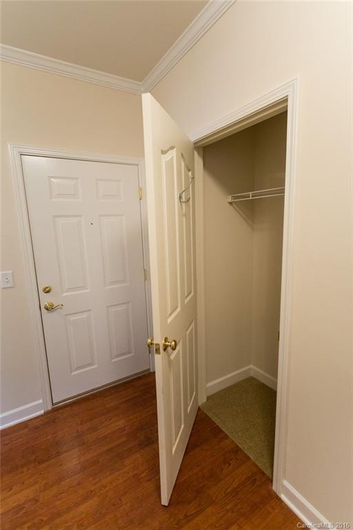 Hyde Park - Residential Lease