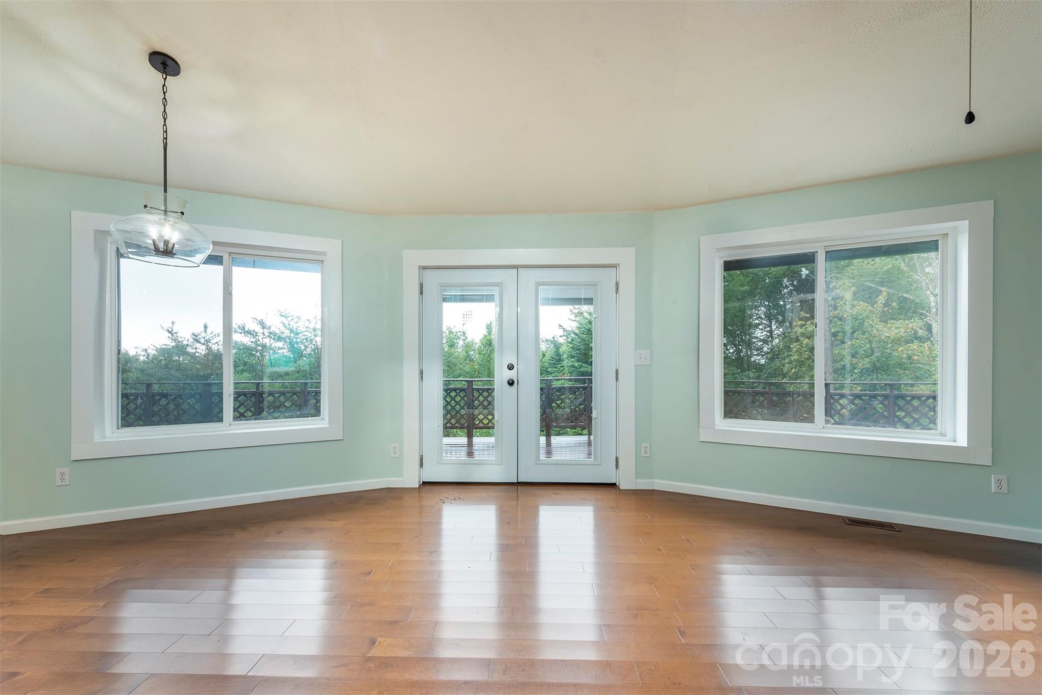 281 Bearwallow Trail