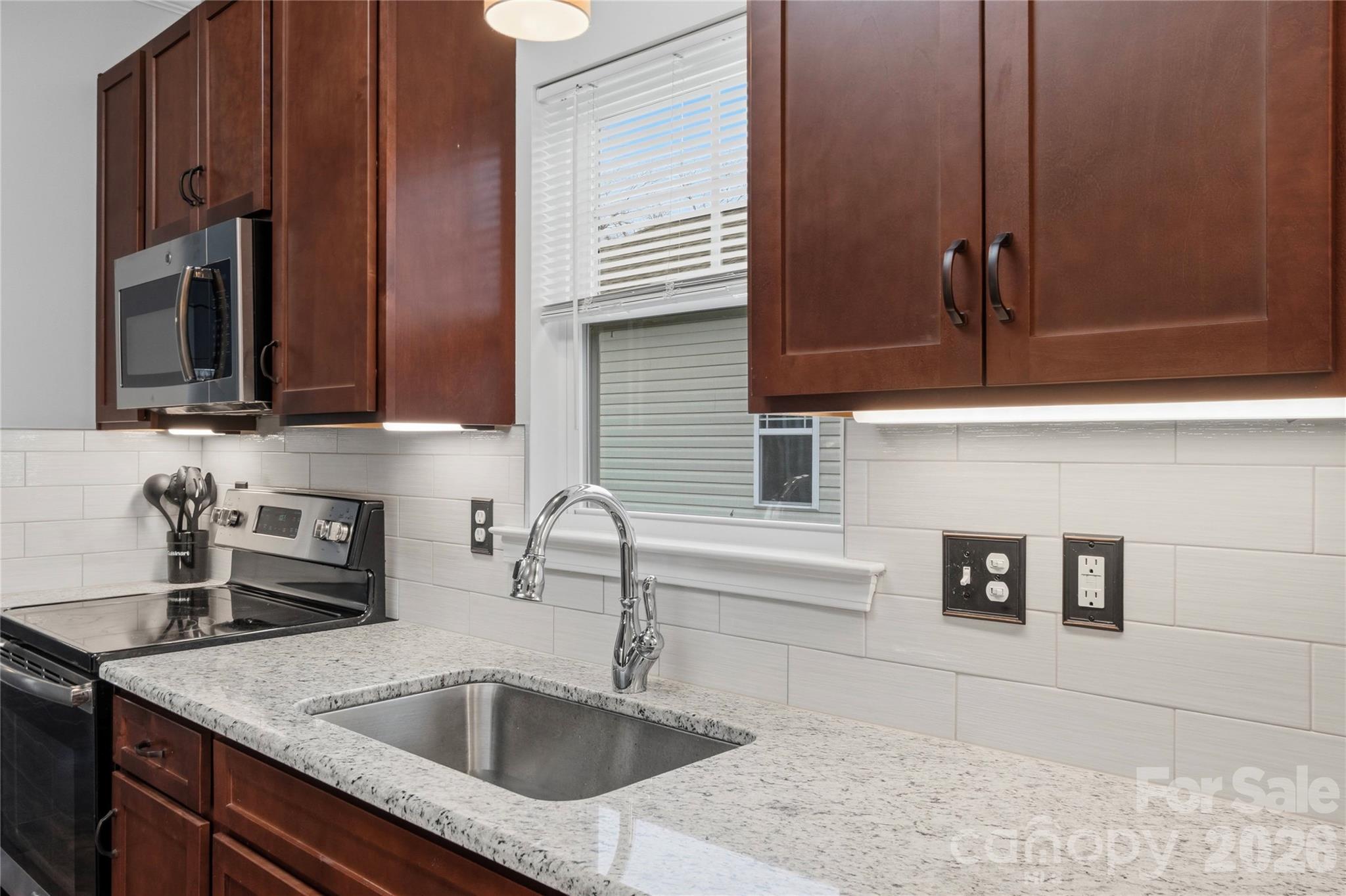 Country Club Hills - Residential