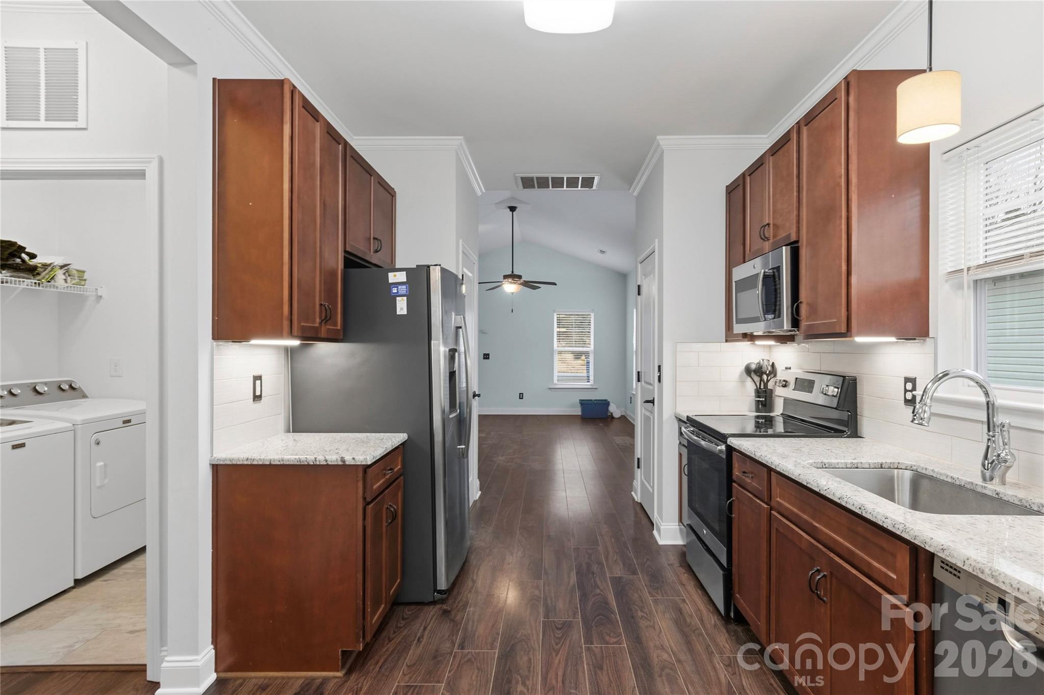 Country Club Hills - Residential