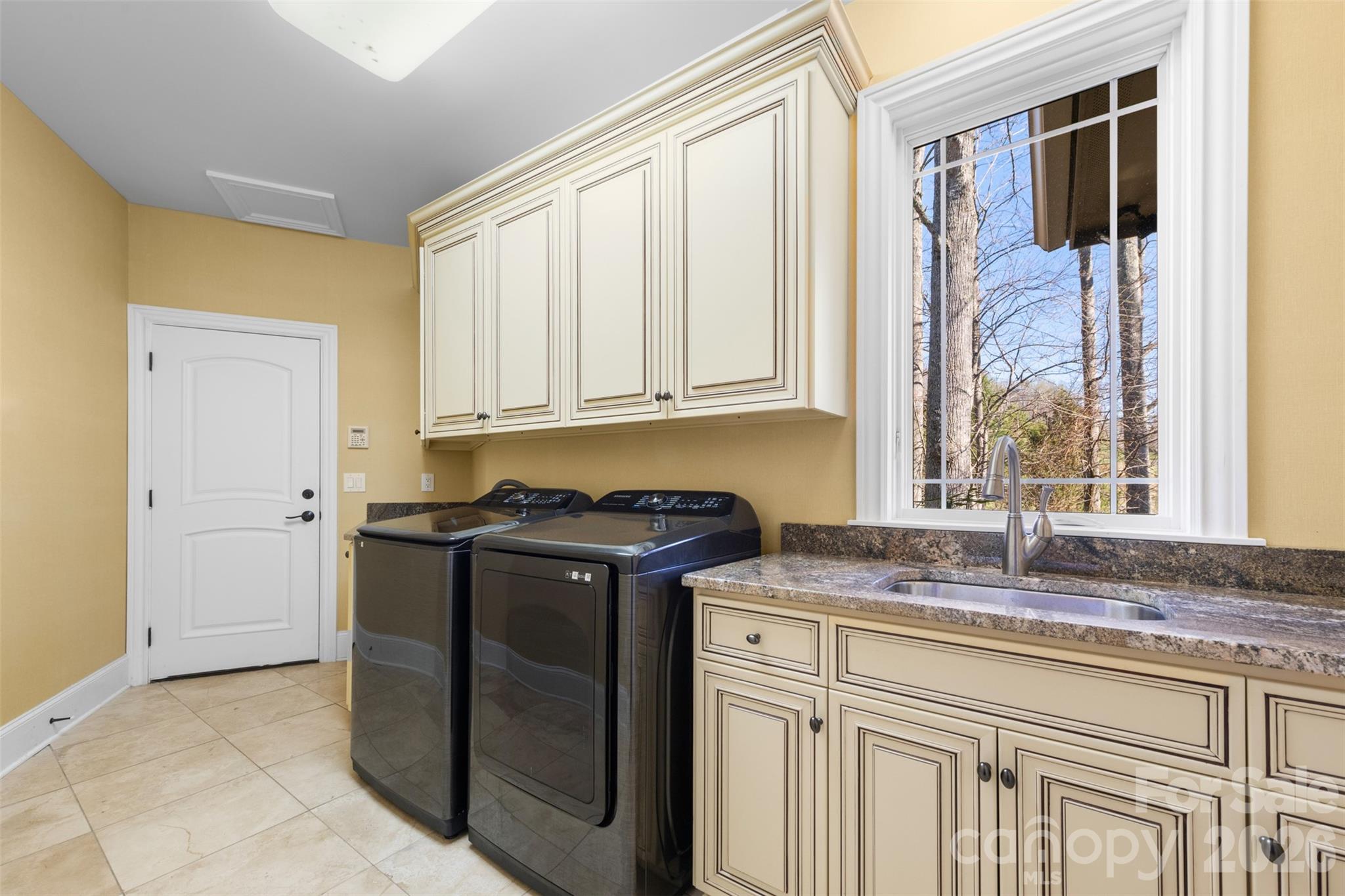 Linville Falls Estates - Residential