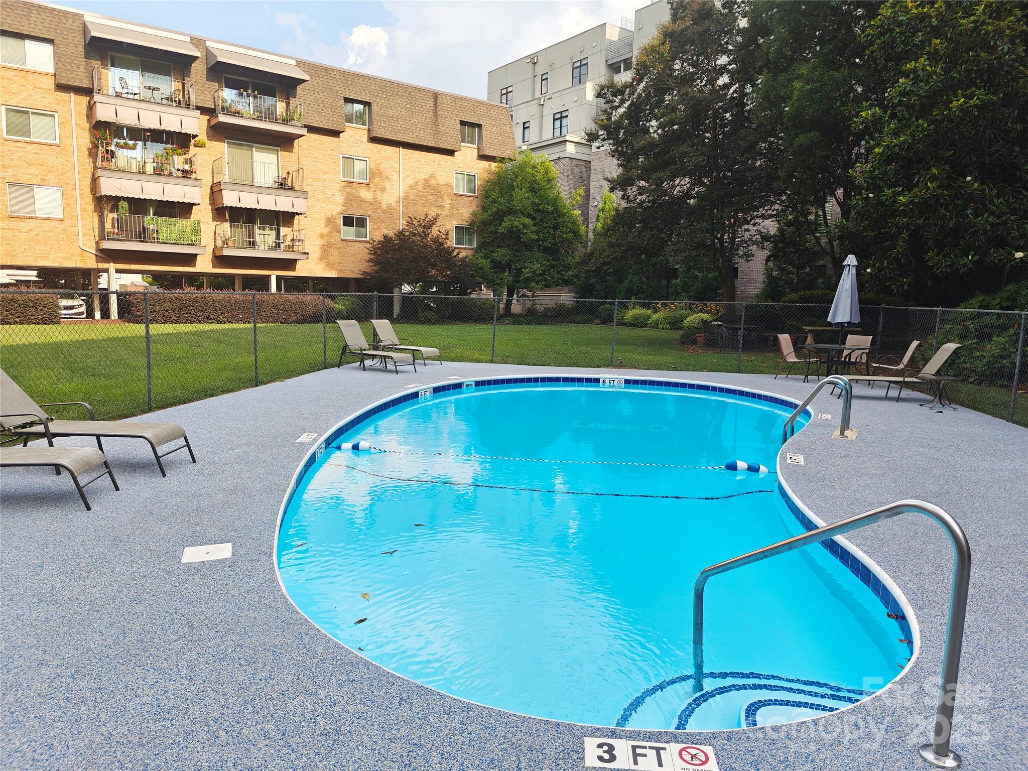 Myers Park - Residential