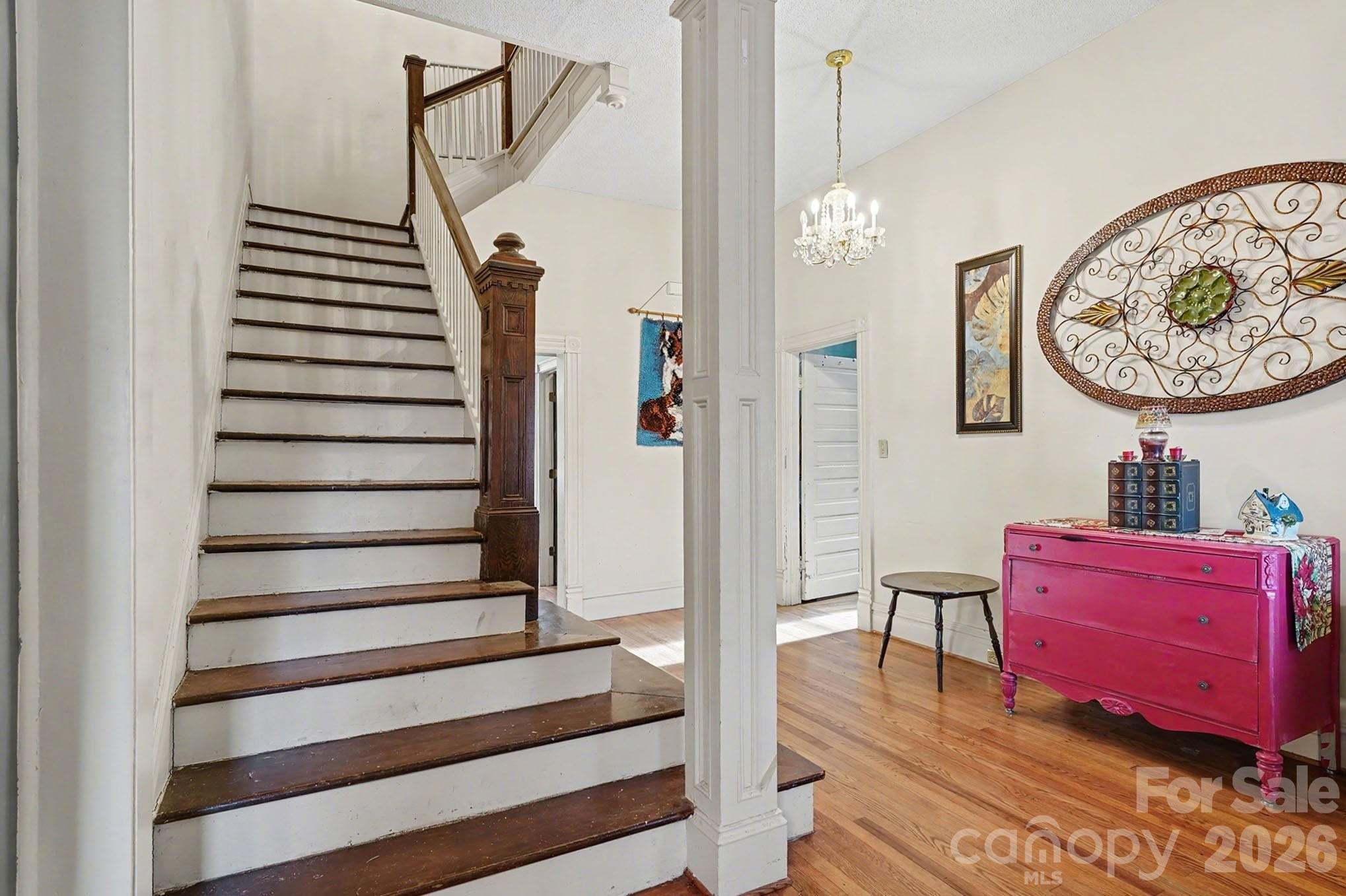 115 N Salisbury Avenue