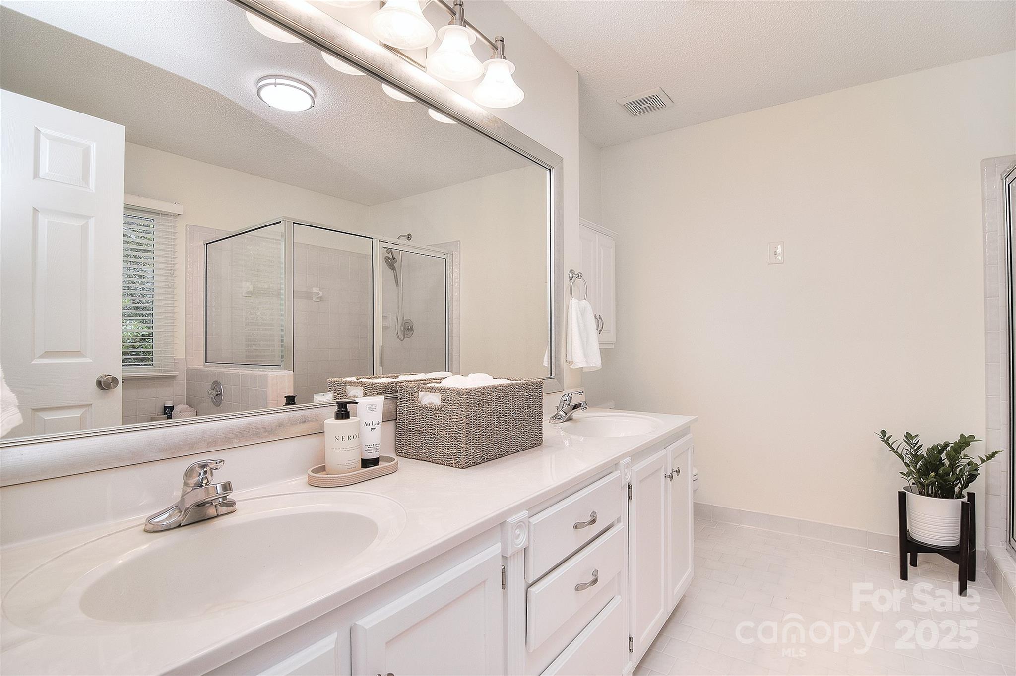 Danbrooke Park - Residential