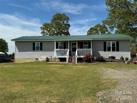 374 W V Thompson Road Rutherfordton NC 28139