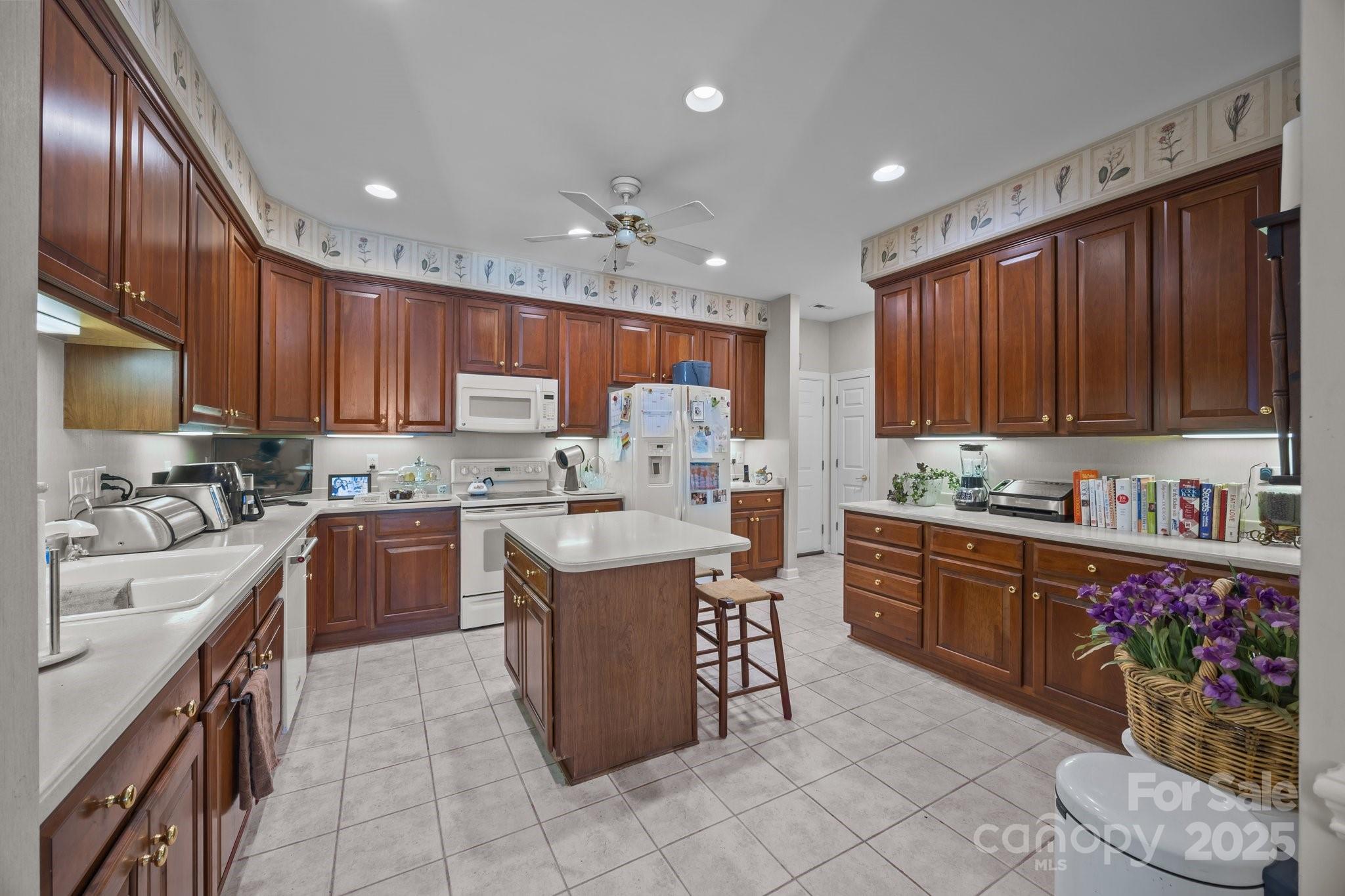 Highland Creek - Residential