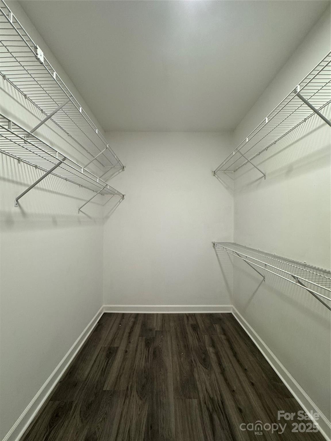 Charlotte, North Carolina 28262, United States, 2 Bedrooms Bedrooms, ,2 BathroomsBathrooms,Residential,Active,194028