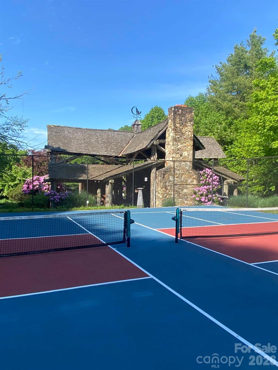 Eagles Nest - Residential