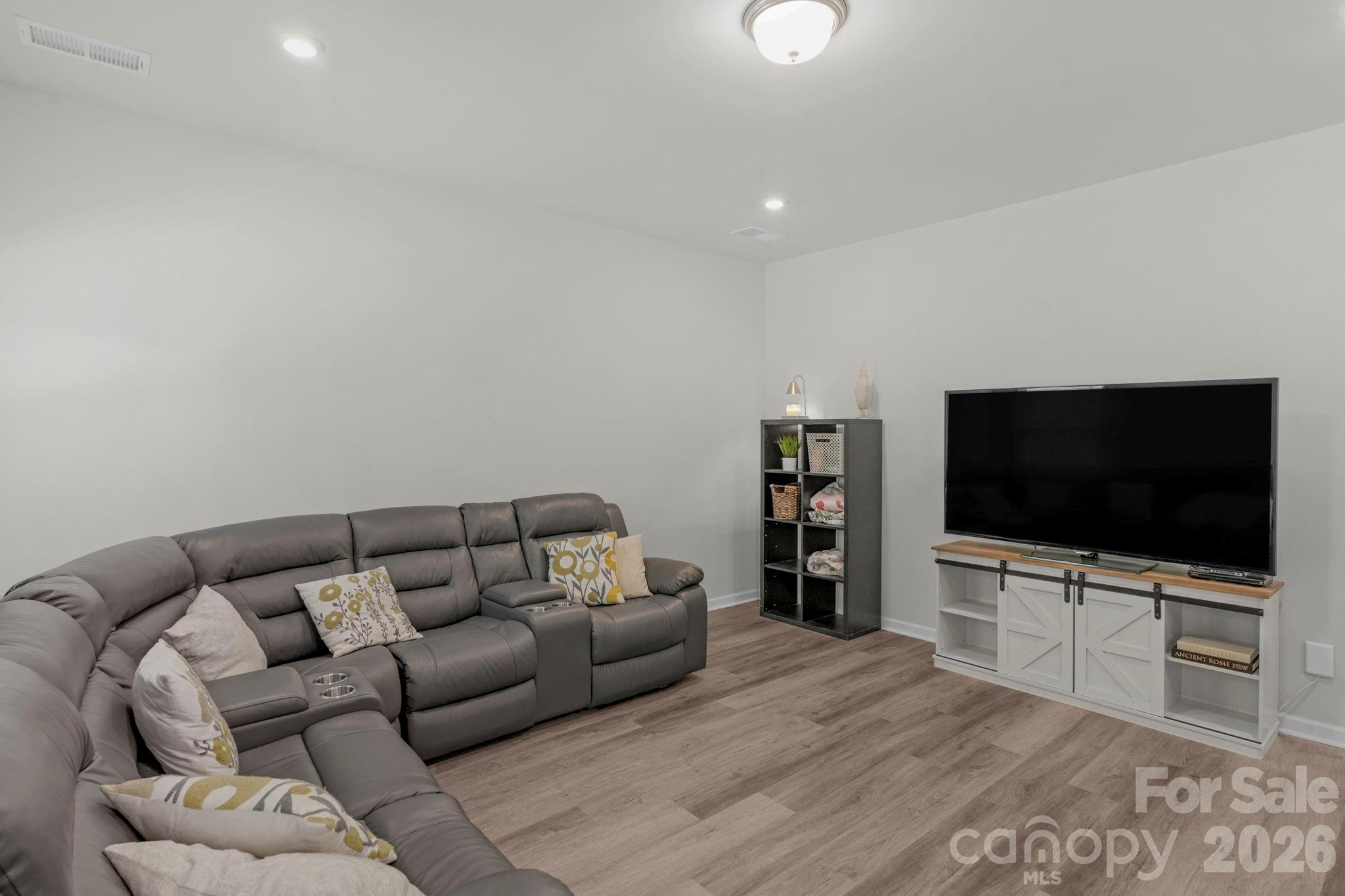 Orchard Creek - Residential
